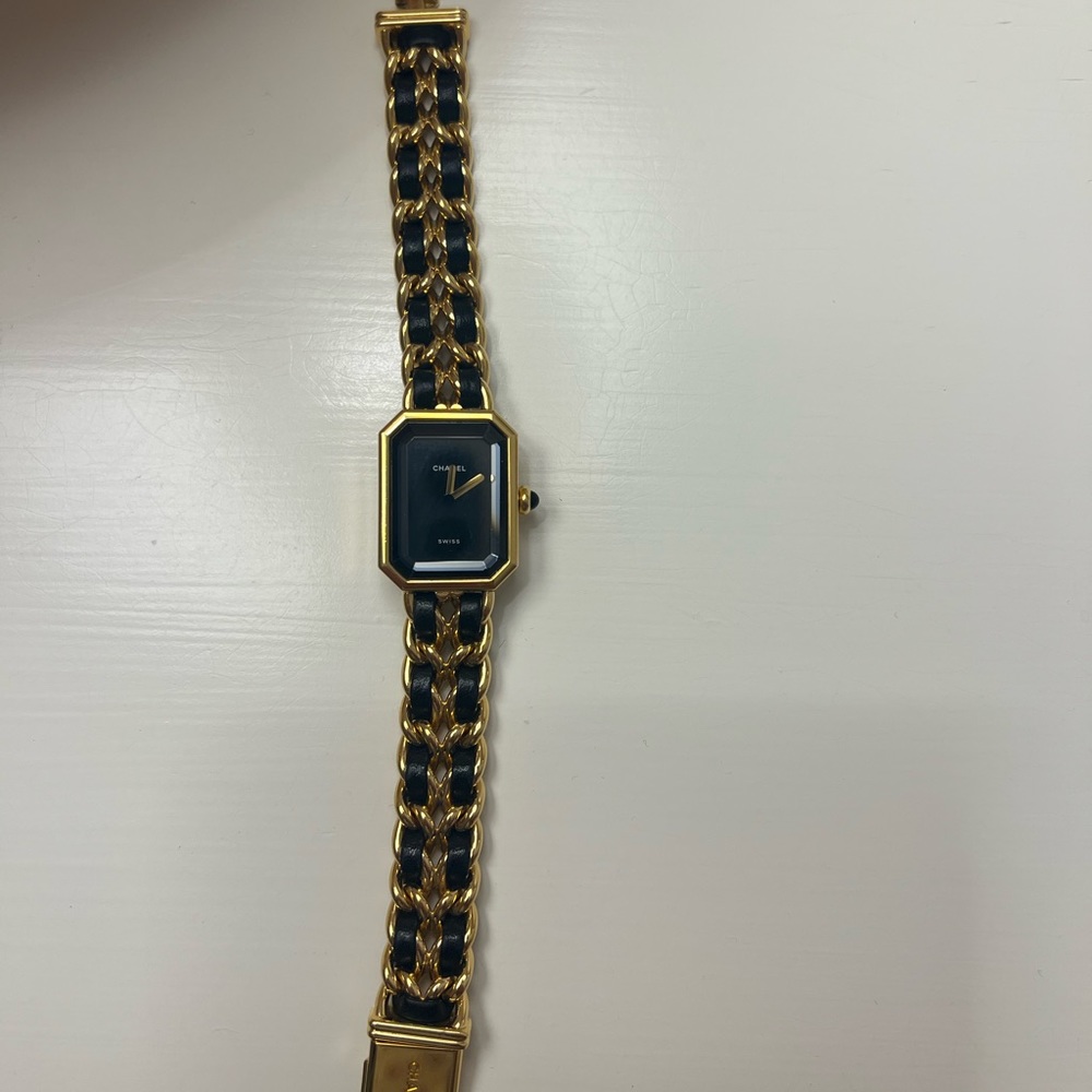 Chanel Premiere H0001 quartz watch gold/black black dial